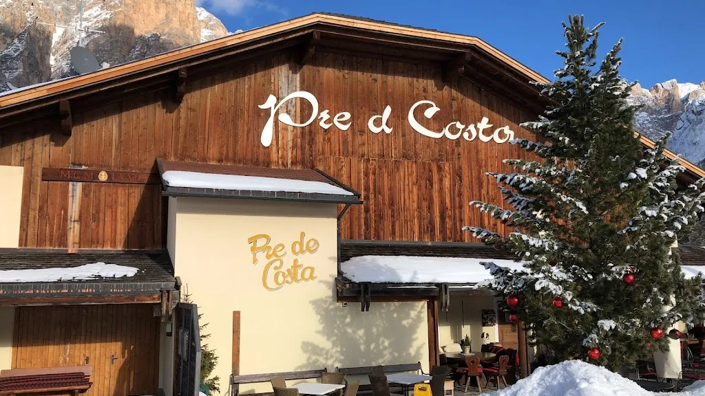 Pre d Costa_San Cassiano_slider_image_1