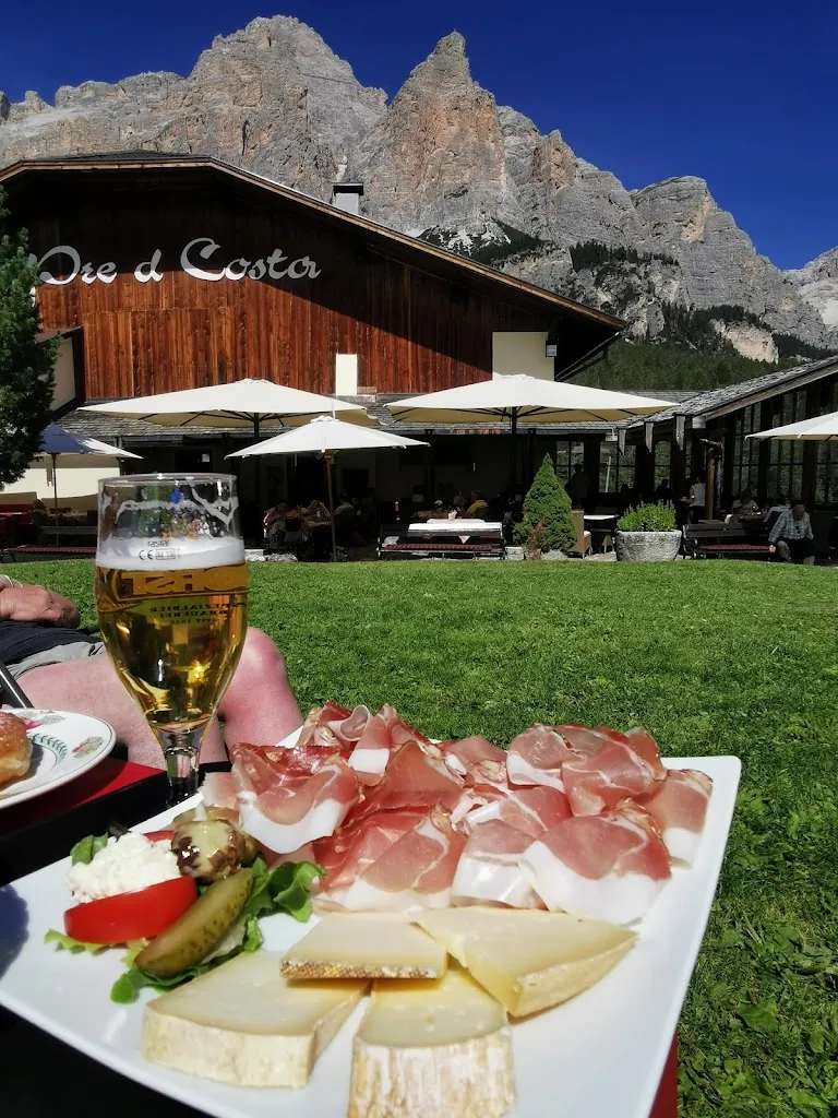 Pre d Costa_San Cassiano_slider_image_2