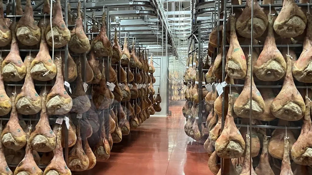 Herwig Fercher_Prosciutteria IE San Daniele_San Daniele Po_review