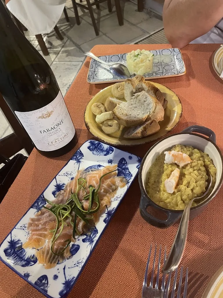 Tamara Levičnik_Pantagruele_Brindisi_review