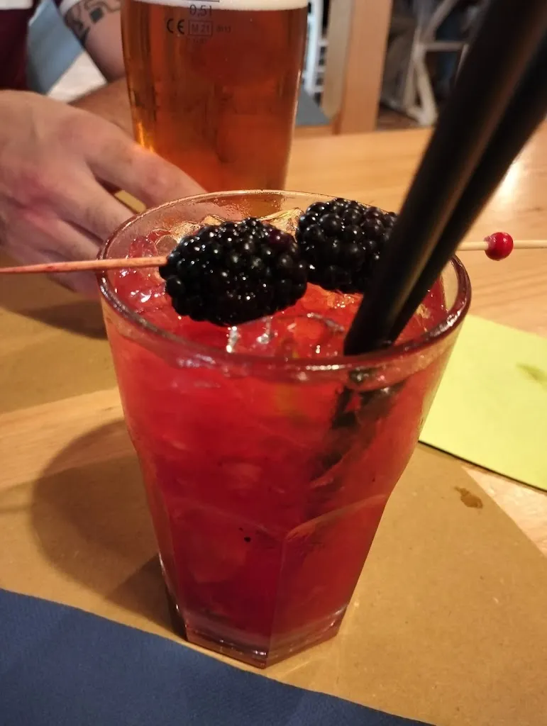 Maurizio Cea_Brazen & Banina - Ristopub & Beer Firm_San Colombano al Lambro_review