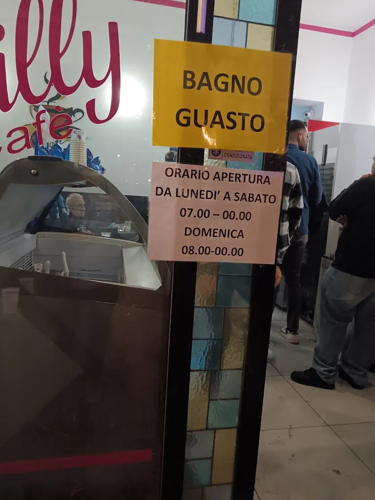 Stefano Rotondo_Bar Piccadilly cafè_San Colombano al Lambro_review