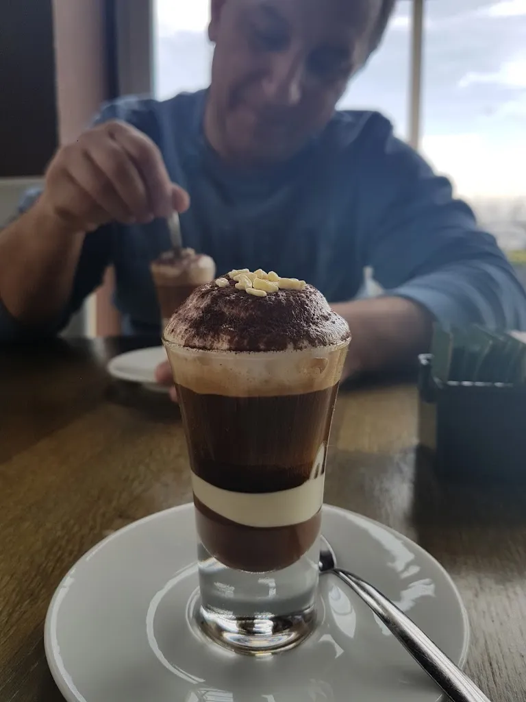 Just Cafè_San Colombano al Lambro_slider_image_3