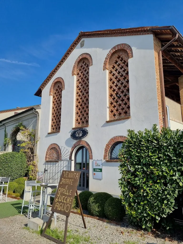 Alessandra Gagliardi_Agriturismo La Divizia_San Fiorano_review