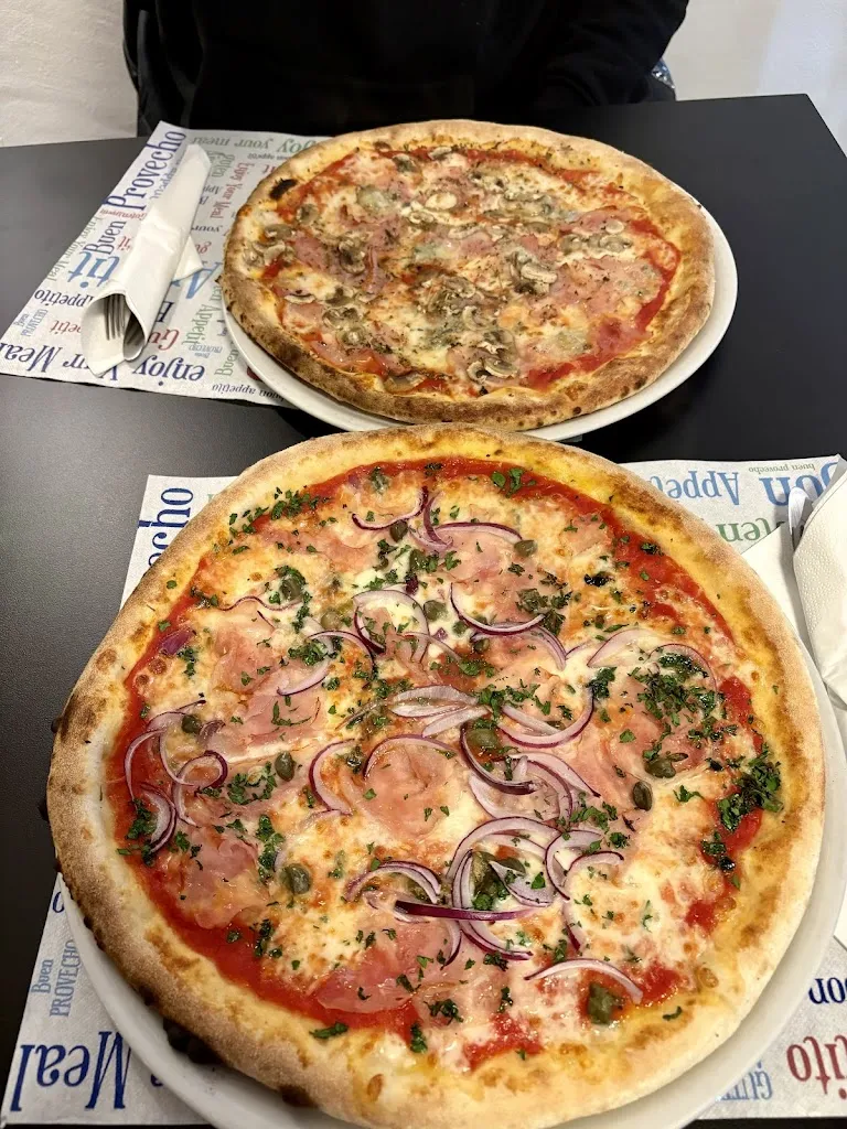 liam bailey_Pizzeria da Rodi Pizza da Asporto_San Genesio ed Uniti_review