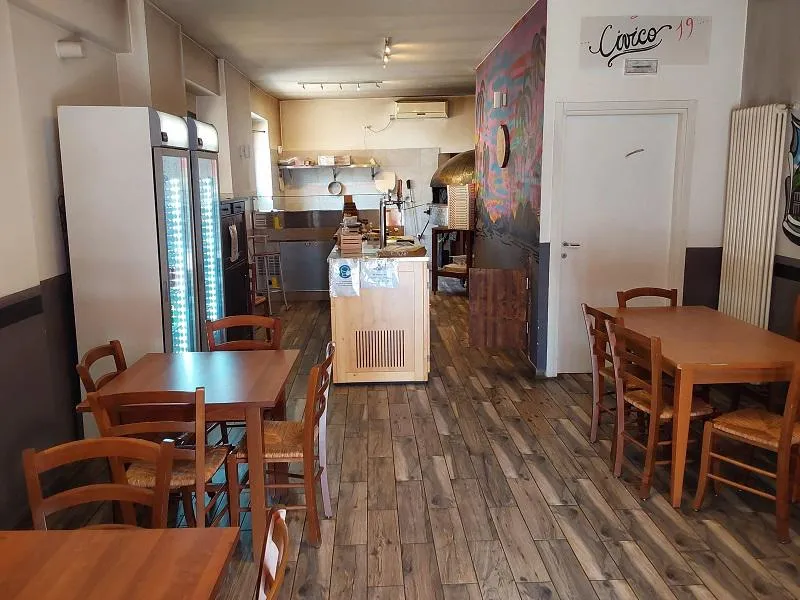 Pizzeria da Rodi Pizza da Asporto restaurant in San Genesio ed Uniti