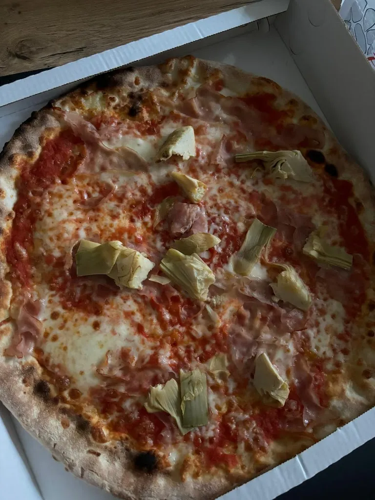 Pizzeria da Rodi Pizza da Asporto_San Genesio ed Uniti_slider_image_2