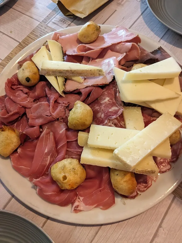 Minty Bhinder_La Deg Osteria_San Felice del Benaco_review