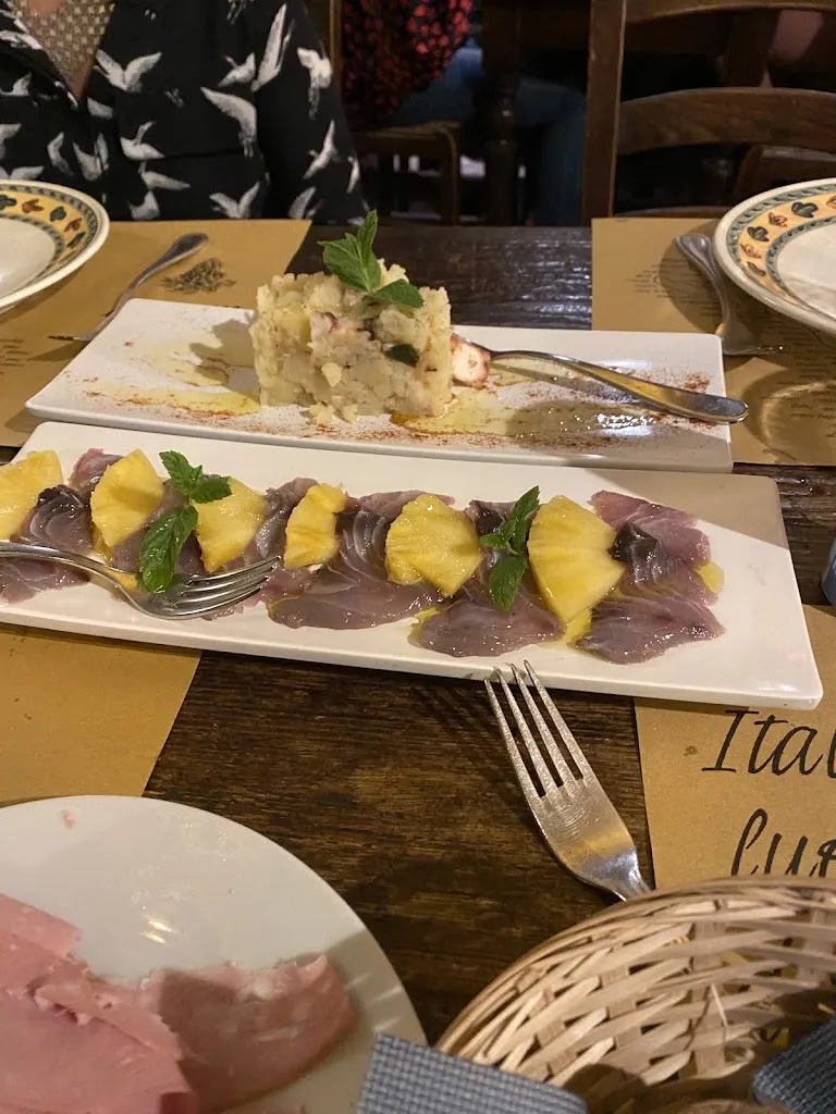 Sam Richards_Antica Osteria Pizzeria La Sciabica_Brindisi_review