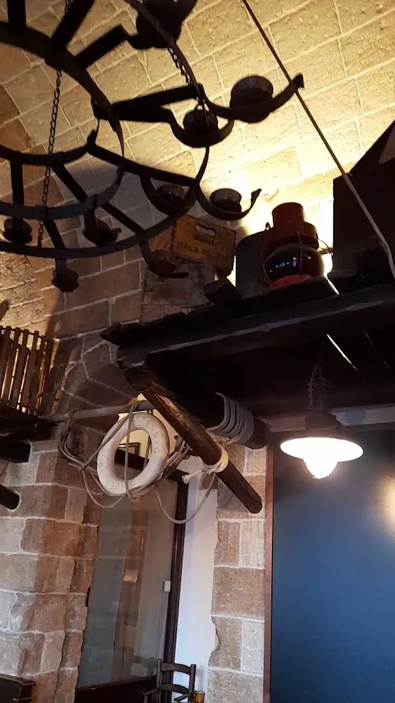 Antica Osteria Pizzeria La Sciabica_Brindisi_slider_image_2