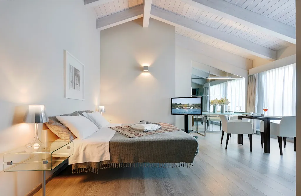 Hotel Ristorante Sogno_San Felice del Benaco_slider_image_3