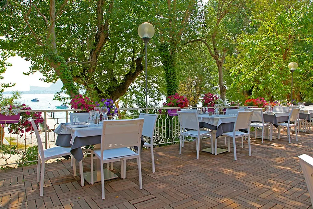 Ristorante Campeggio Europa Silvella restaurant in San Felice del Benaco