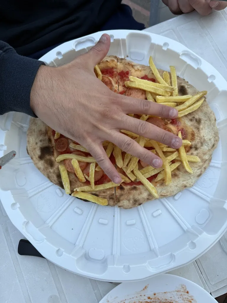 Laura Russo_Pizzeria Bar Fracassetti_San Giovanni Bianco_review