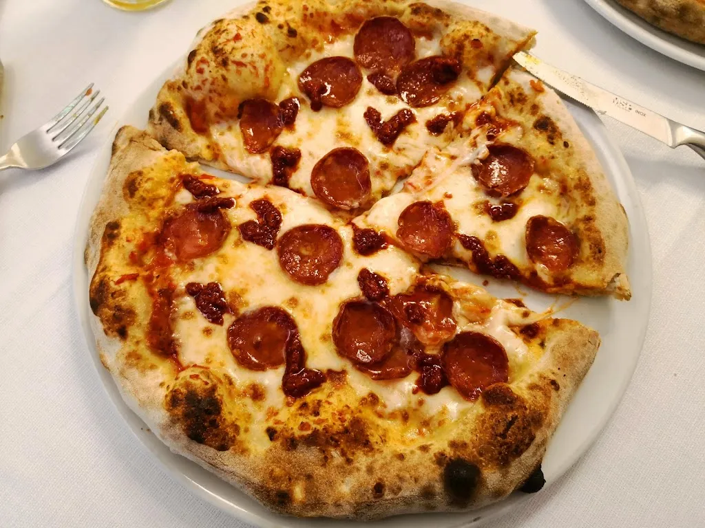 Carmine De Giorgi_Pizzeria Bar Fracassetti_San Giovanni Bianco_review