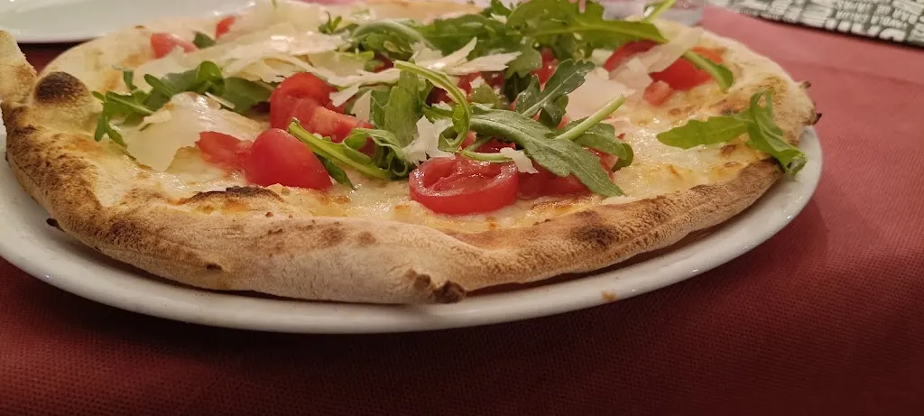 Naif_Cannole_slider_image_3