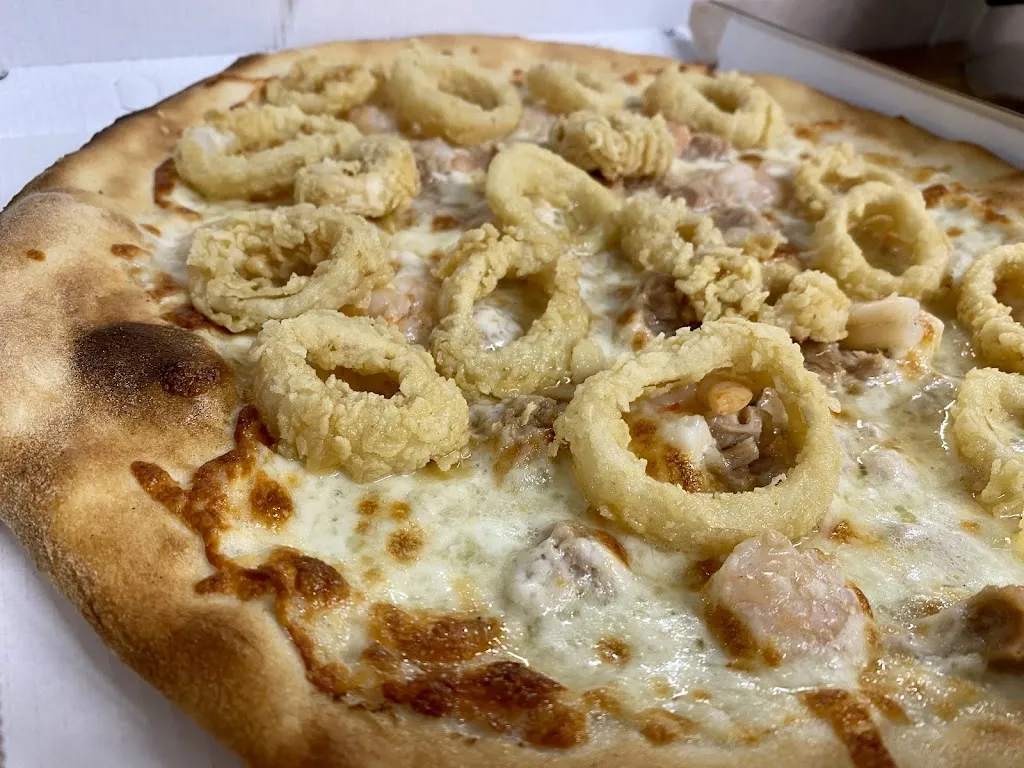 Pizzeria la Favola restaurant in San Giorgio Su Legnano