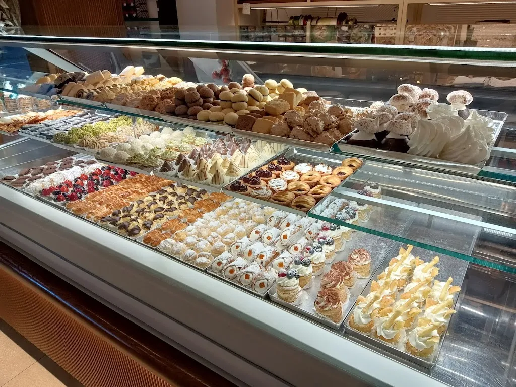 Pasticceria Stefanetti_San Giorgio Su Legnano_slider_image_2