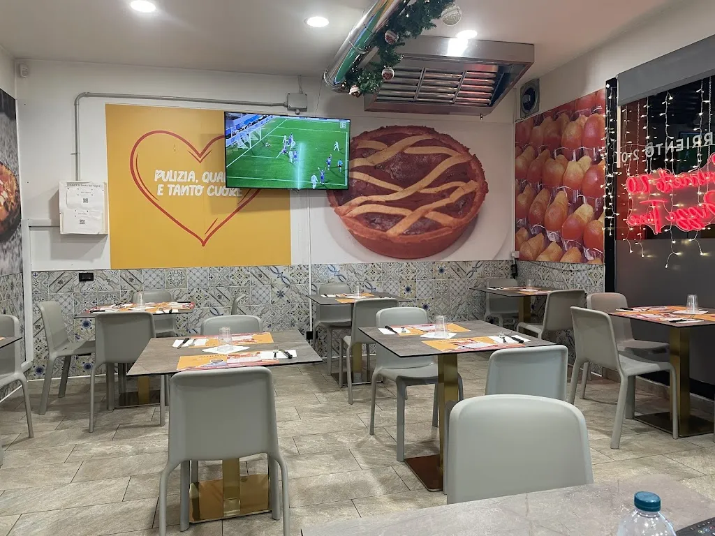 Surriento 2.0 Pizzeria e Pasticceria restaurant in San Giorgio Su Legnano