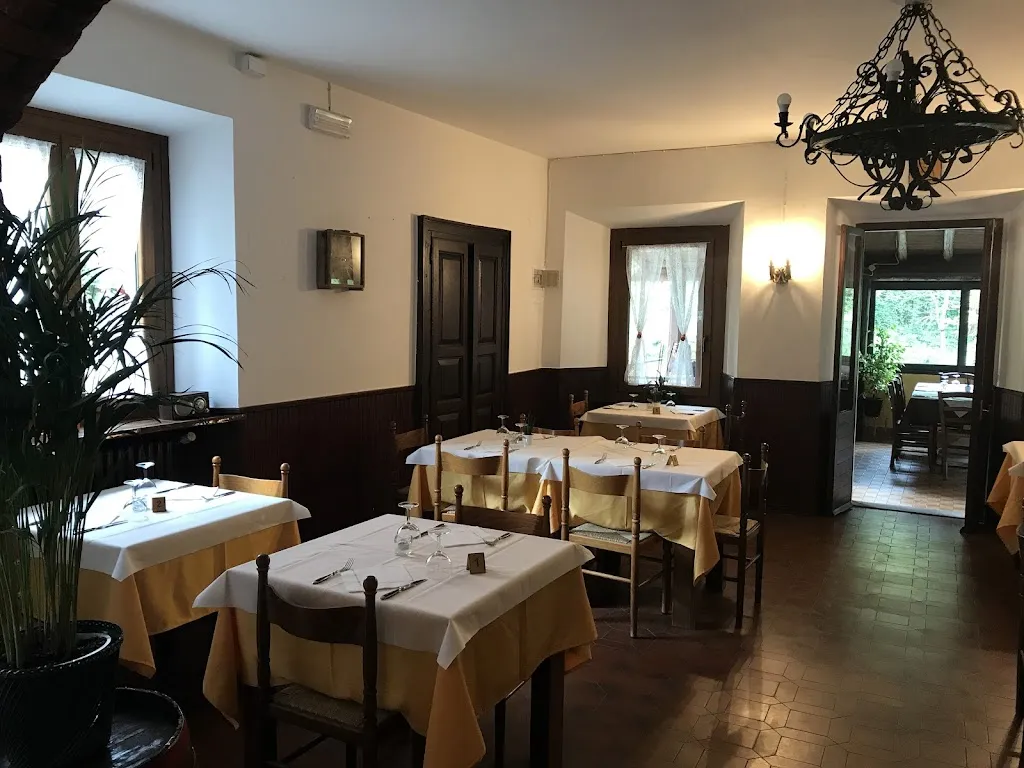 Crotto Campo restaurant in San Mamete