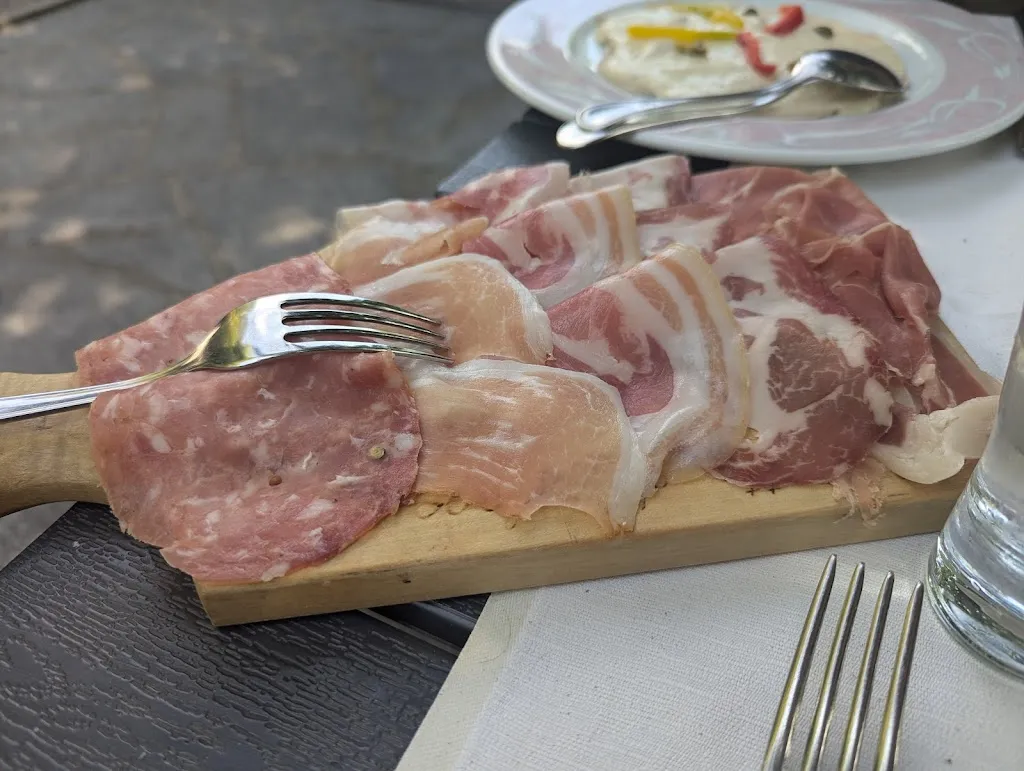 ebby_e_Il Crotto del Lago_San Mamete_review