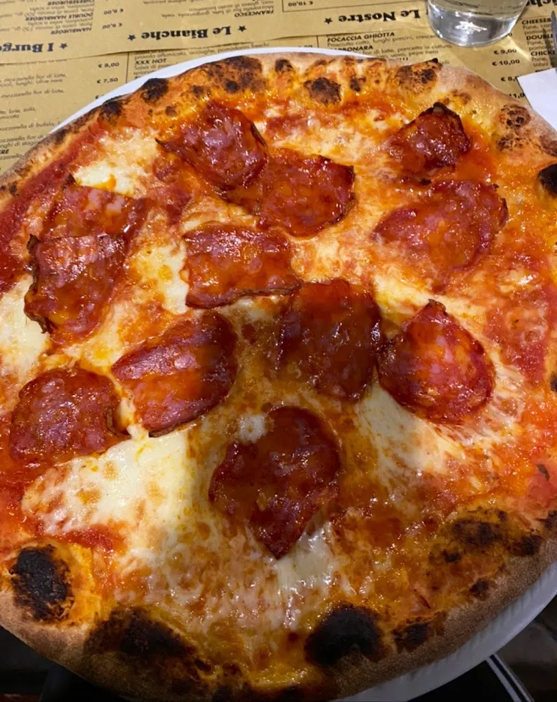 Ludovica_Eagles pub grill bar_San Martino in Strada_review