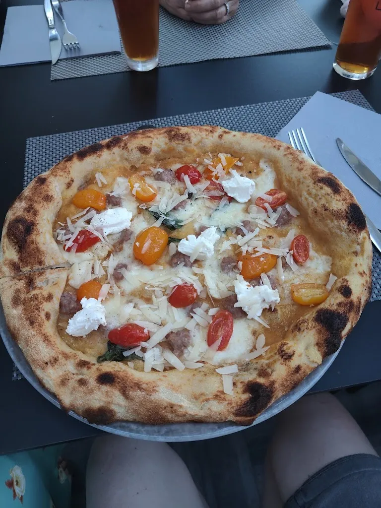 mario piqoni_Barrio - Pizza & Drinks_San Martino Siccomario_recensione