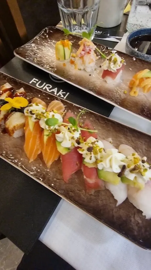 Ristorante Furaki Sushi_San Martino Siccomario_slider_image_2