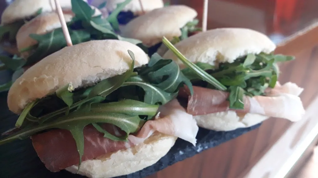 Montereale Dinner's Wine_Carapelle_slider_image_2