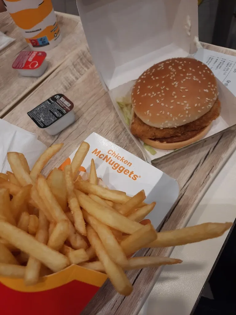 Menu_McDonald's_San Martino Siccomario_immagine_8