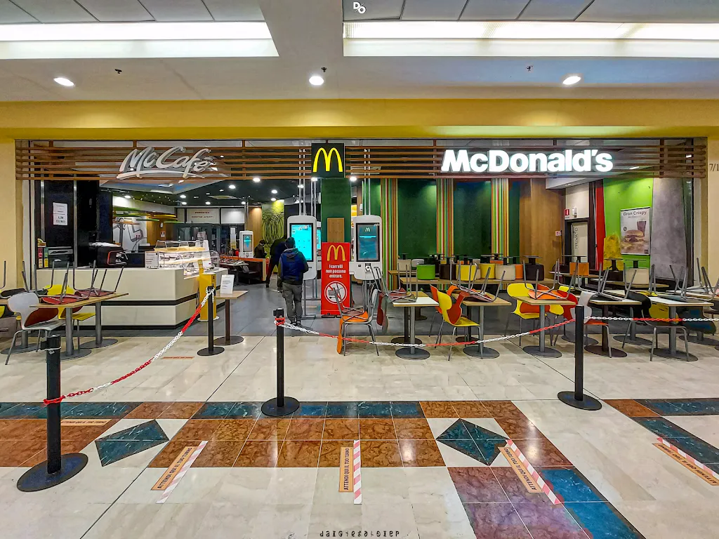 McDonald's restaurant in San Martino Siccomario