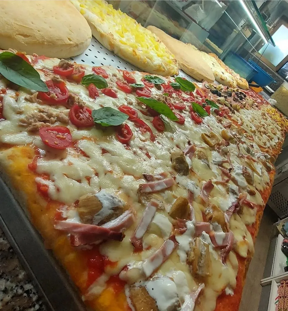 La Bottega Della Pizza_San Pellegrino Terme_slider_image_2