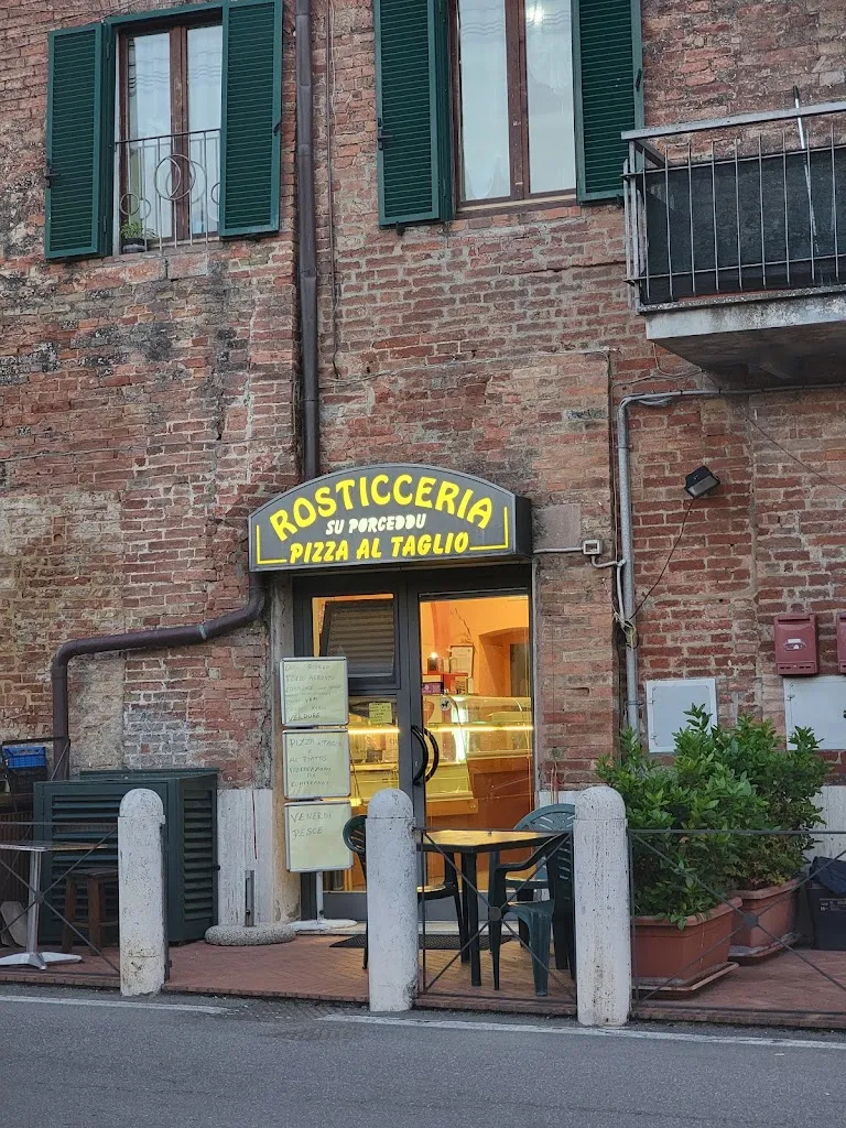 Rosticceria Pizzeria Su Porceddu Di Zucca Sandra restaurant in San Rocco