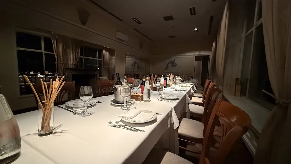 Canter_San Siro_slider_image_3