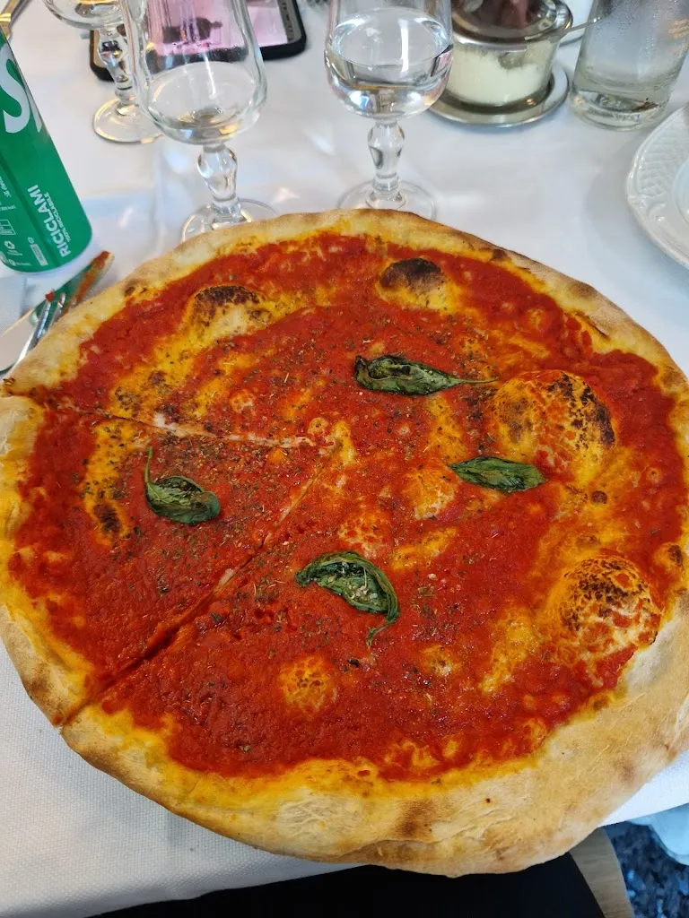 Jessica Holbert_Ristorante La Barchetta_San Siro_recensione