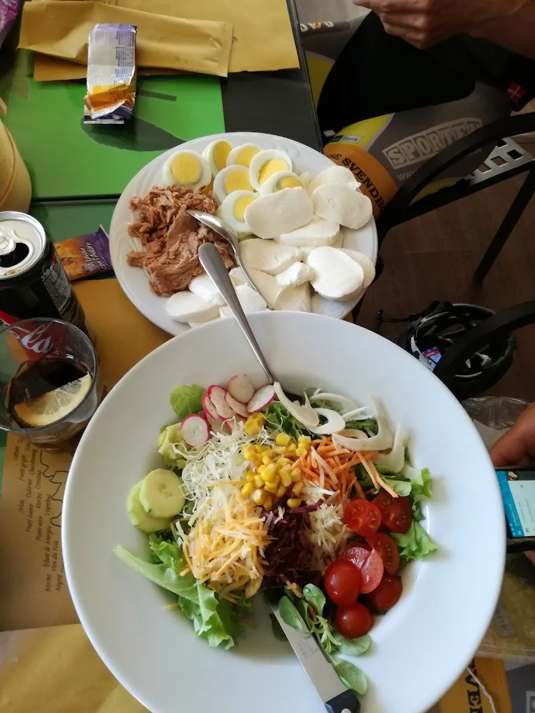 Fam. Skipper Matthiesen_Bar al Girasole_San Zenone_review