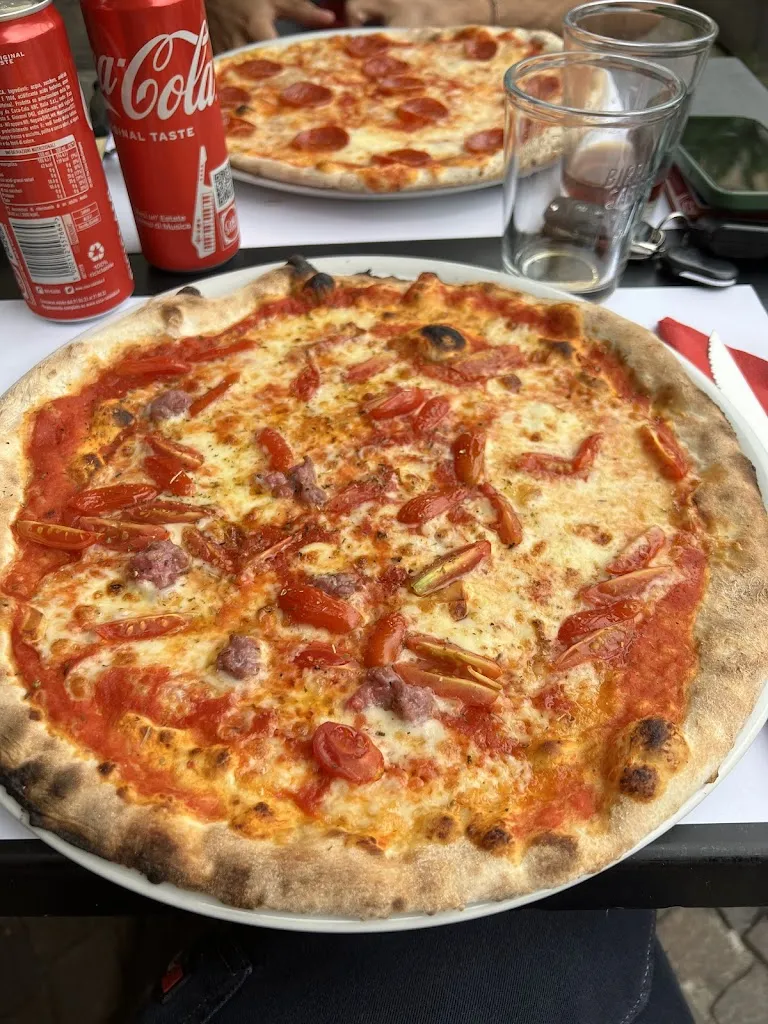 Marco Morosini_Pizzeria Caffè Magnolia_Sannazzaro de' Burgondi_review