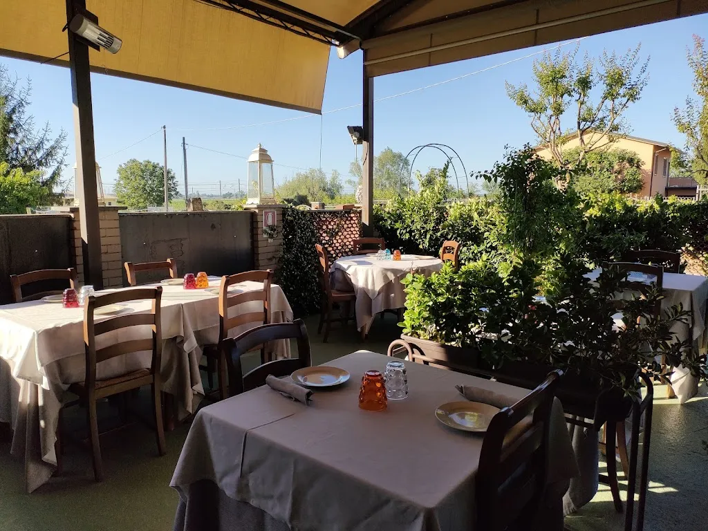 Ristorante Pizzeria La Casetta restaurant in Santa Giuletta