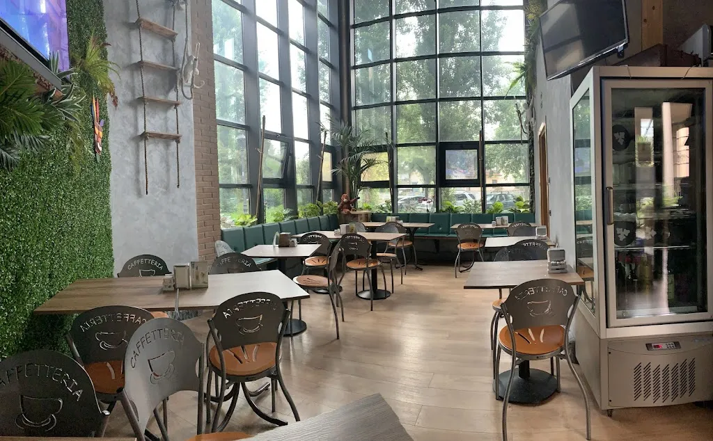 Secret Garden bistro - SUeGIO restaurant in Santo Stefano Ticino