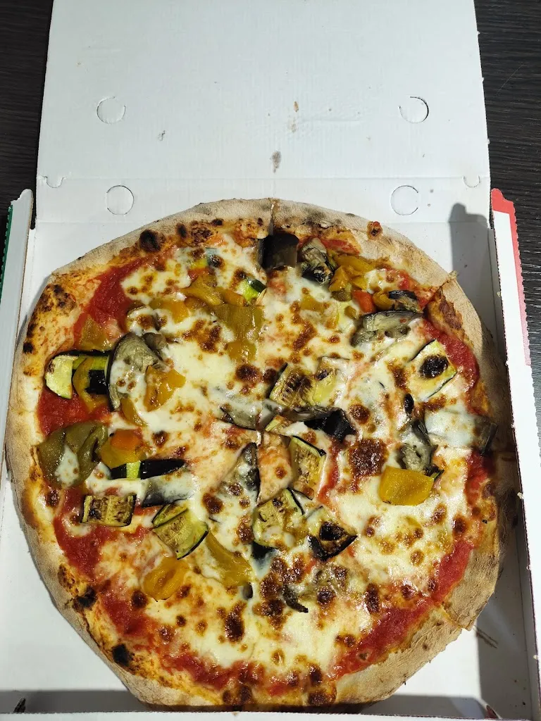 Pizzeria La Corte_Santo Stefano Ticino_slider_image_2