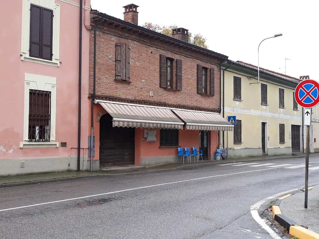 Trattoria Pavone restaurant in Scandolara Ravara