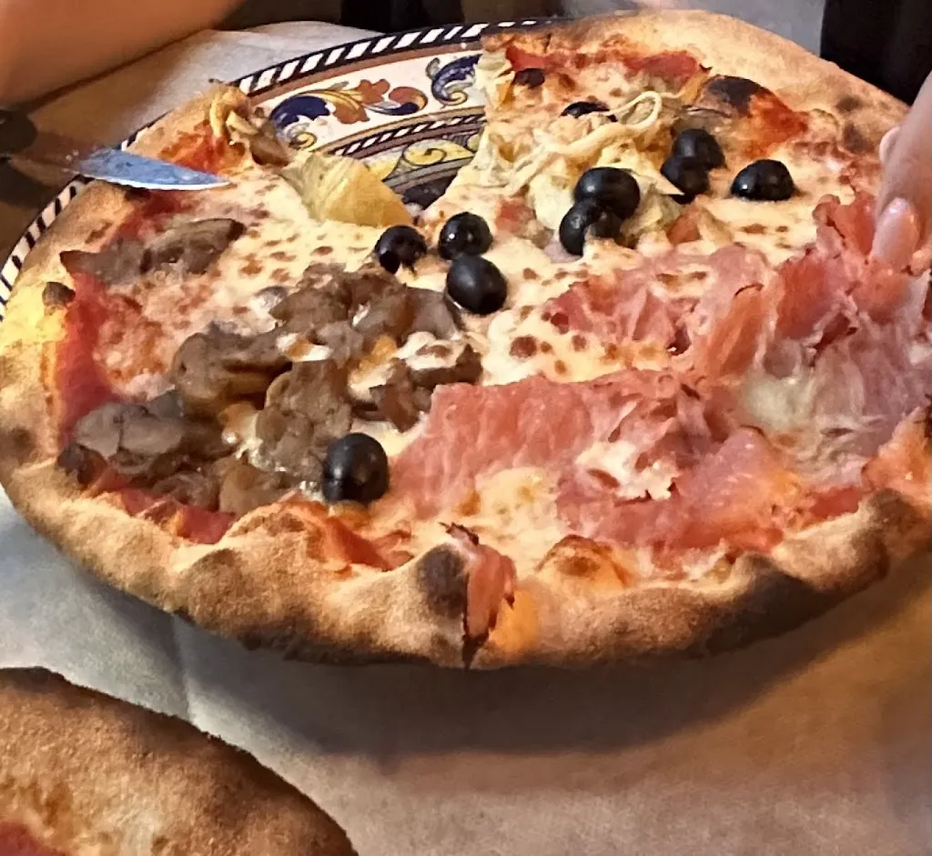 Andreea Frincu_Ristorante pizzeria bellavista_Schignano_review