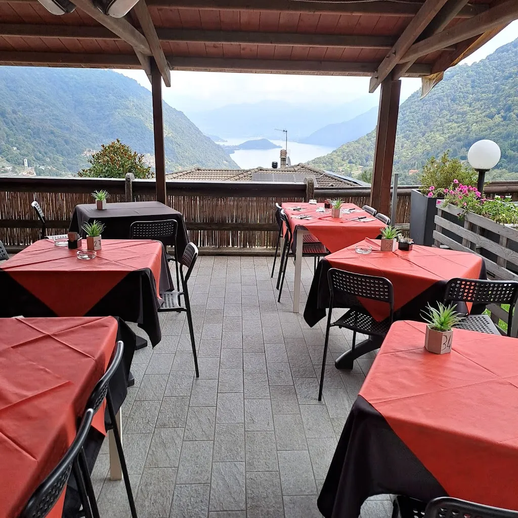 Ristorante pizzeria bellavista restaurant in Schignano