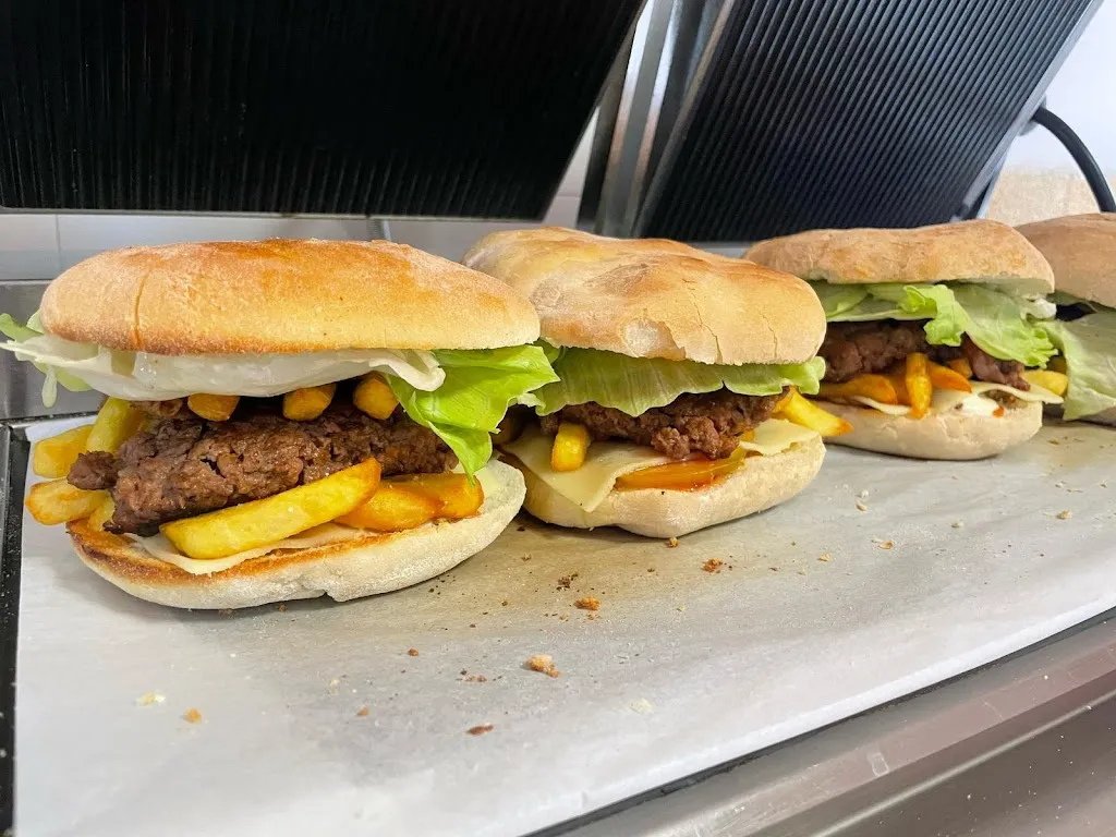 BUTTERFLY Coffee Pub - ALAMY L' Hamburgeria_Caprarica di Lecce_slider_image_2