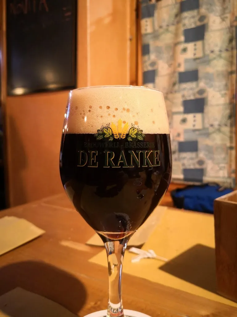 Menu_Busker's Pub_Schilpario_image_5