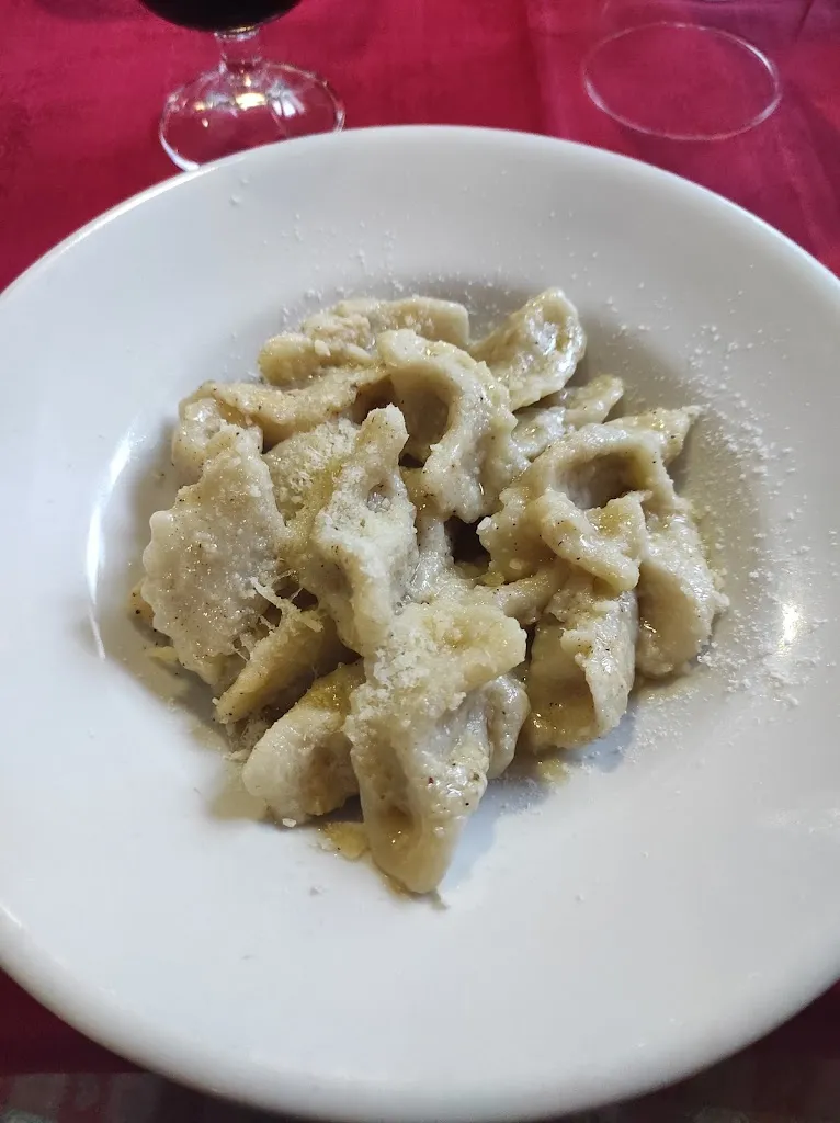 Trattoria Il Cacciatore restaurant in Sedrina