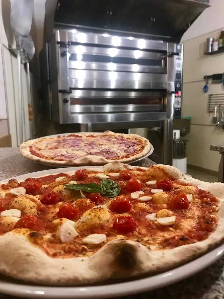 Ristorante Pizzeria Grazioli_Sellero_slider_image_2