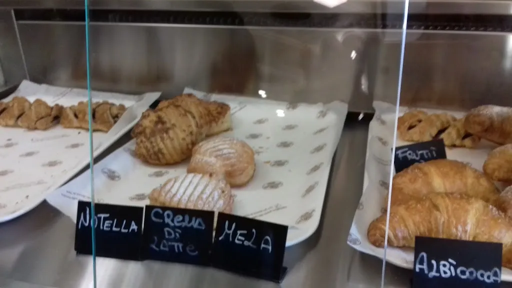 Menü_Bar Segrate_Segrate_Bild_3