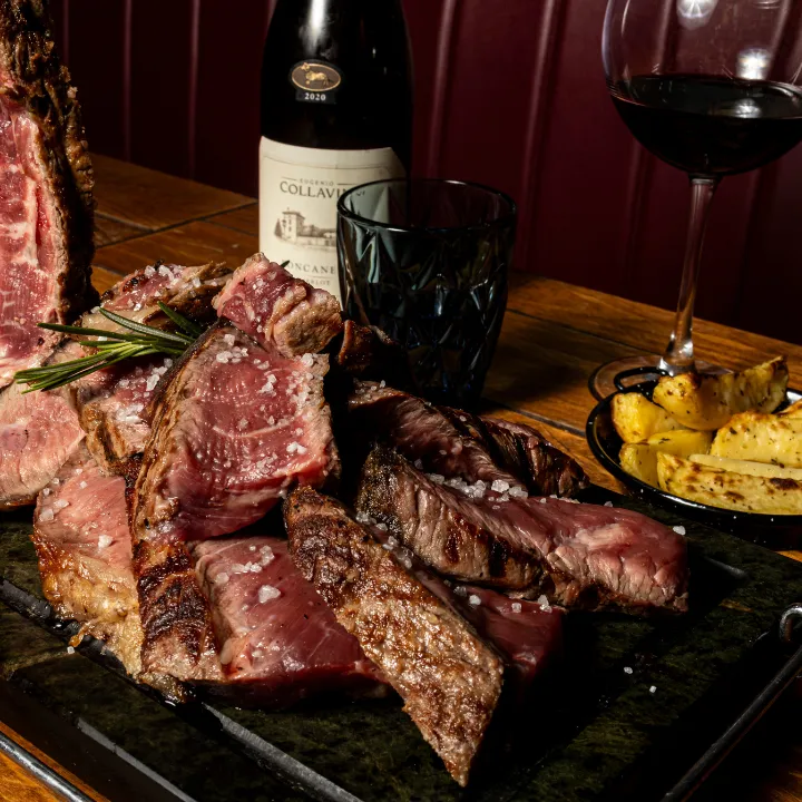 Vulcano Milano Pizza e Carne_Segrate_slider_image_3