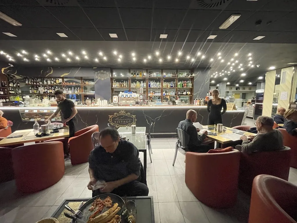 Kit LaTigre_Maximilian Bistrot_Segrate_review