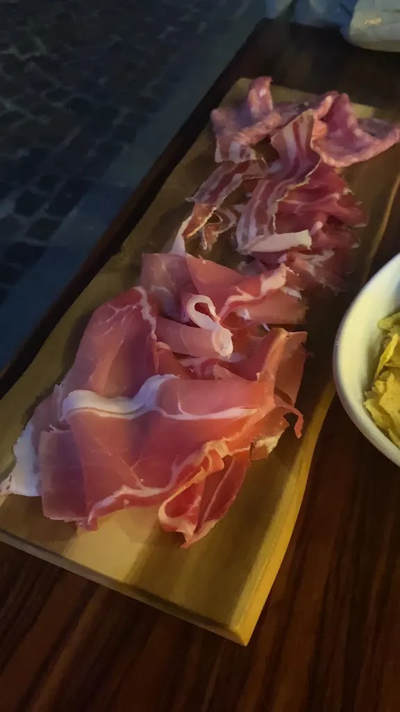 Maximilian Bistrot_Segrate_slider_image_2